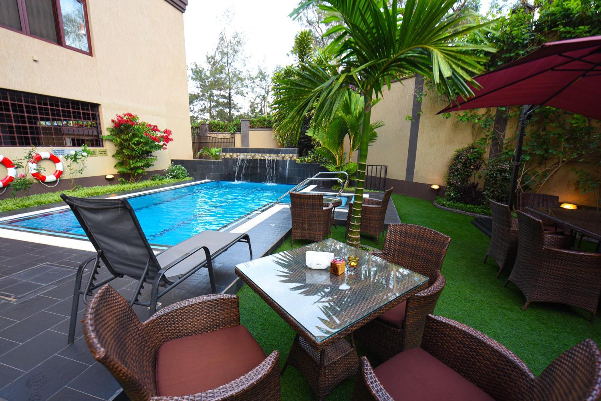 Best Western Plus The Athena Hotel Kampala Exterior photo